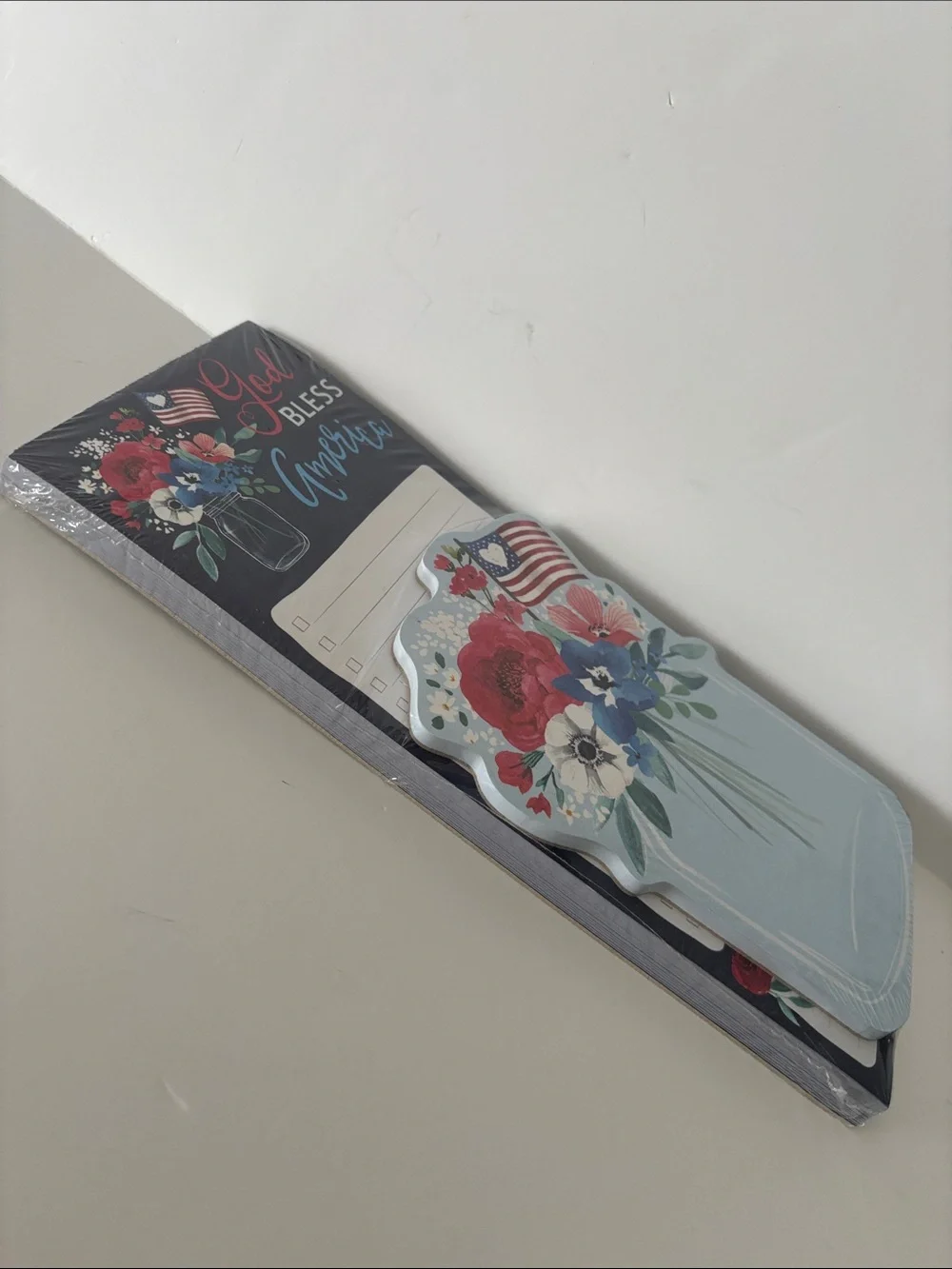 Clementine Patriotic Theme Magnetic Notepad Set